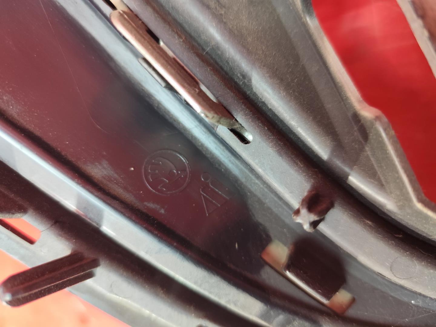 Решетка радиатора