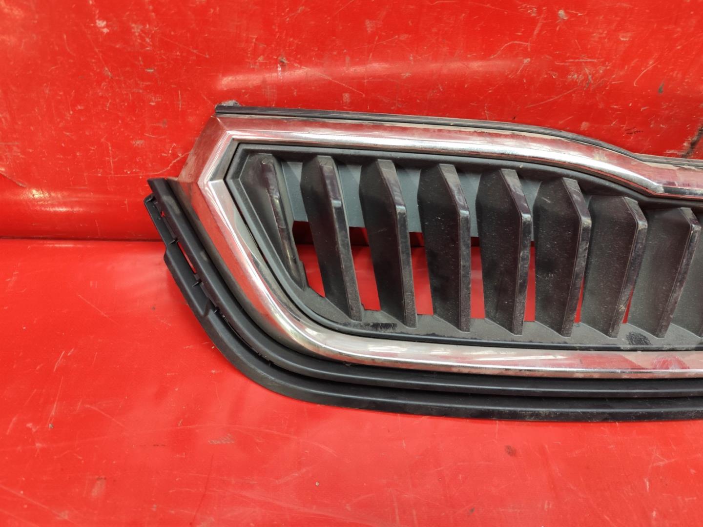 Решетка радиатора