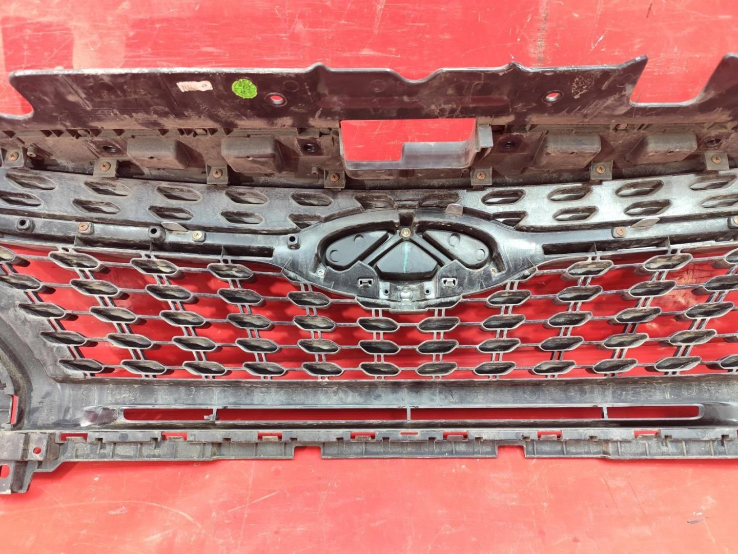 Решетка радиатора