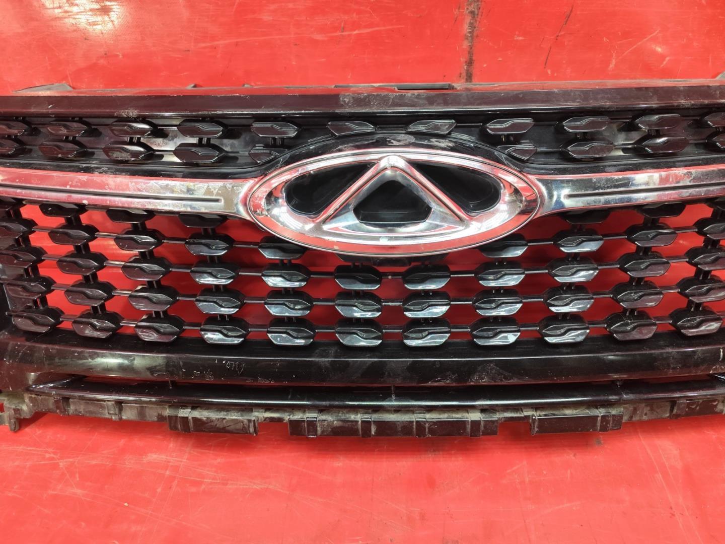 Решетка радиатора