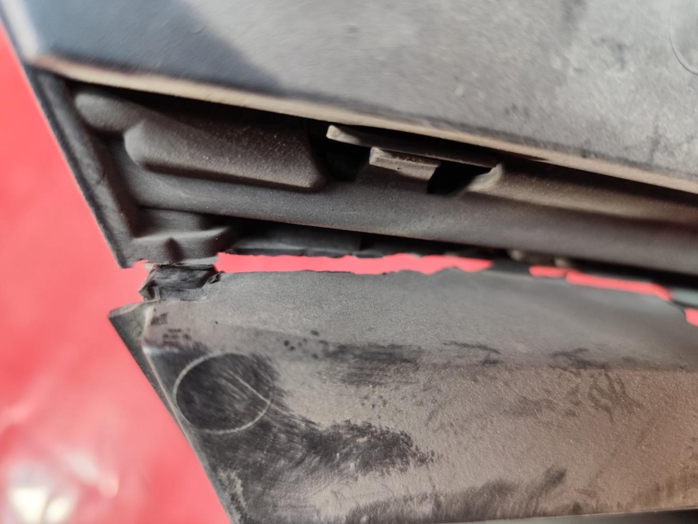 Решетка радиатора