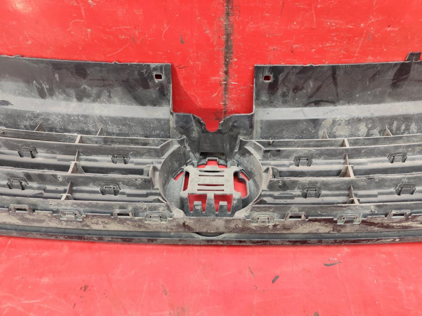 Решетка радиатора