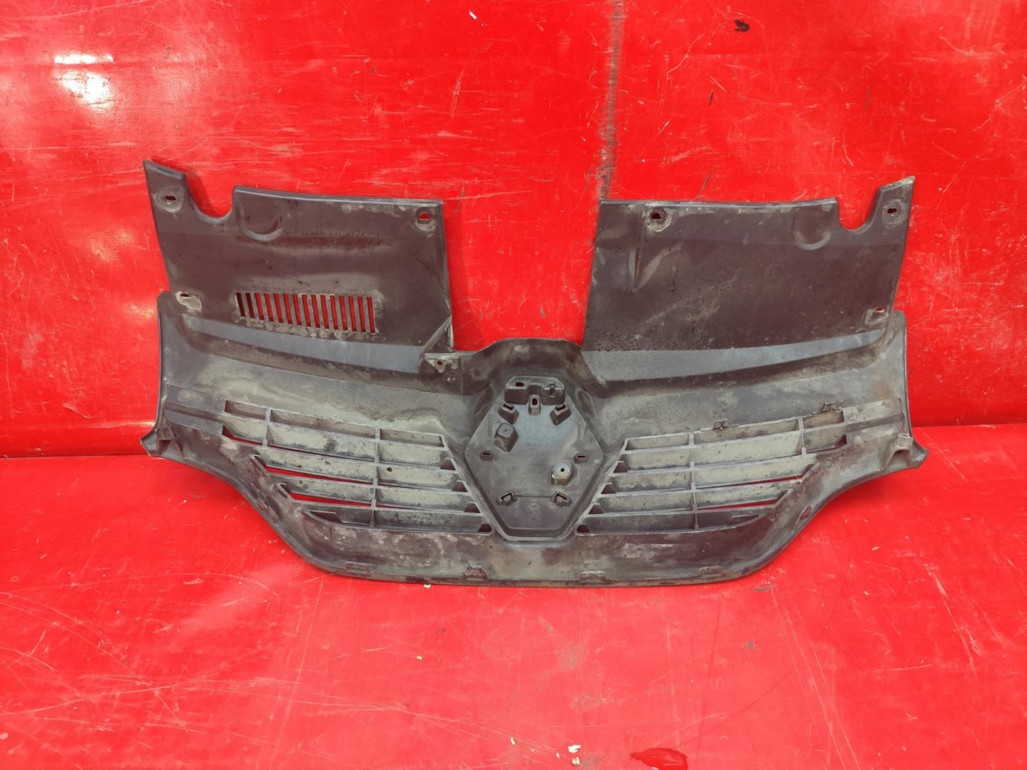 Решетка радиатора