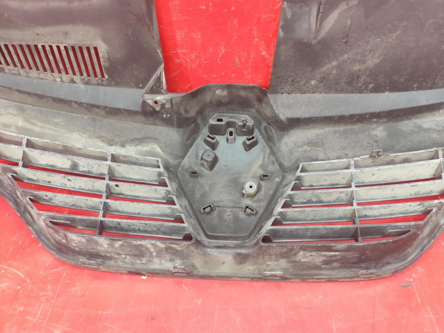 Решетка радиатора