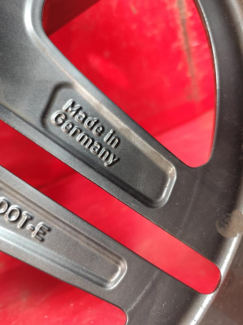 Диск колесный литой легкий сплав