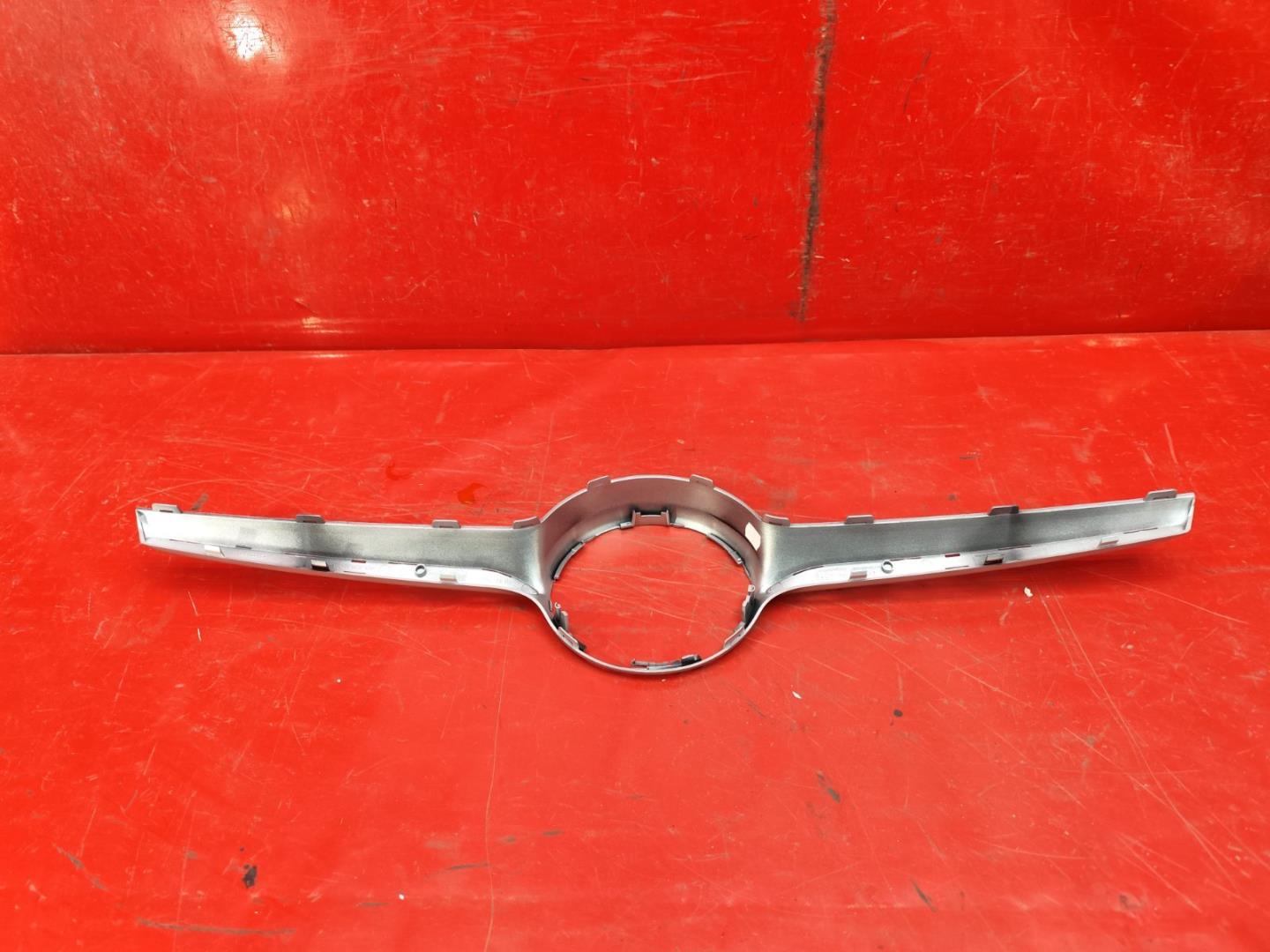 Накладка на решетку радиатора