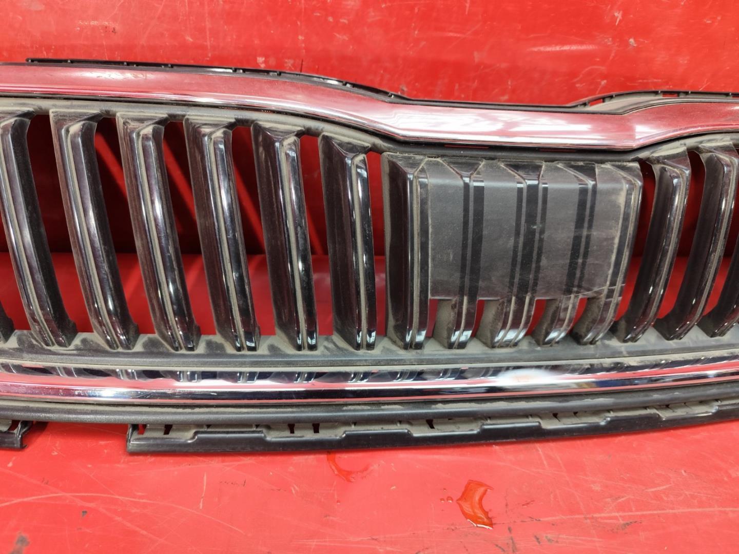 Решетка радиатора