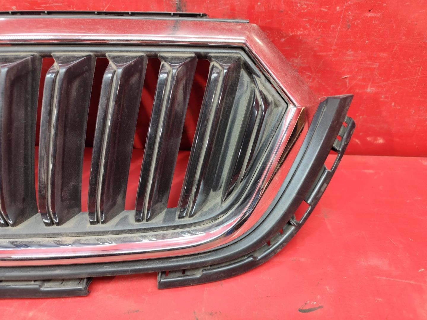 Решетка радиатора