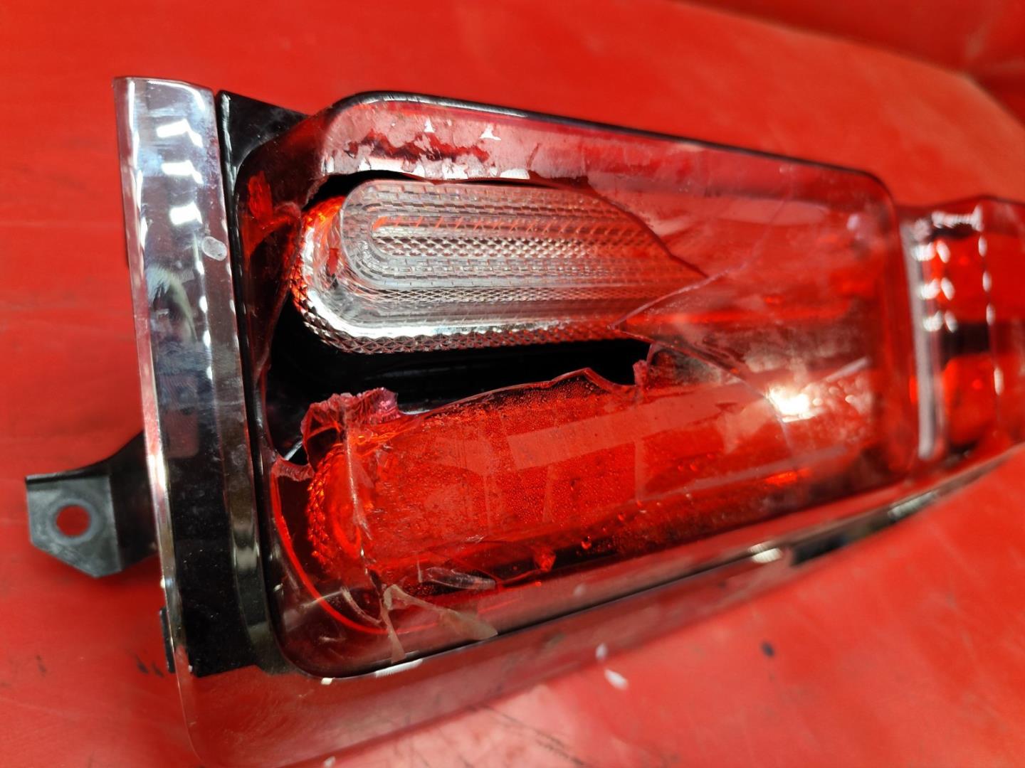 Фонарь задний