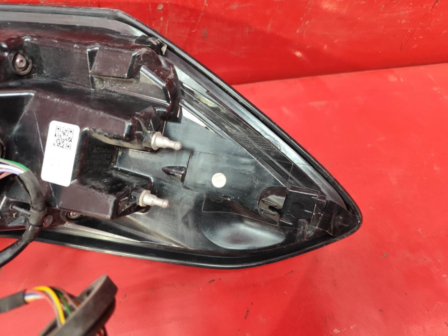 Фонарь задний