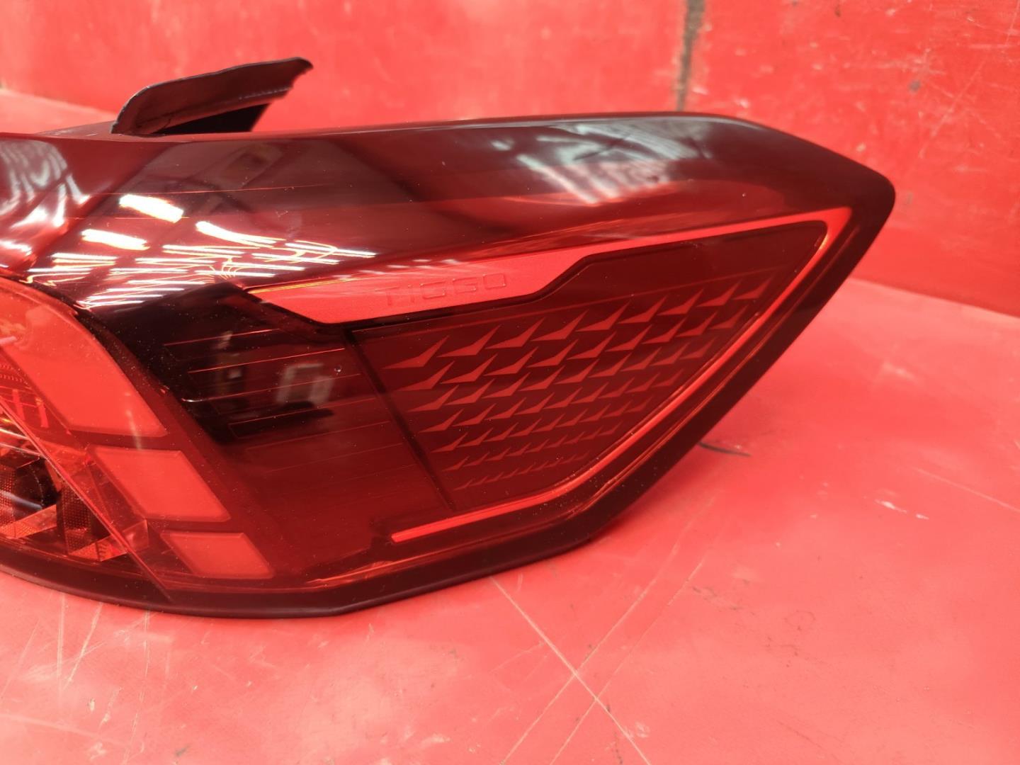 Фонарь задний