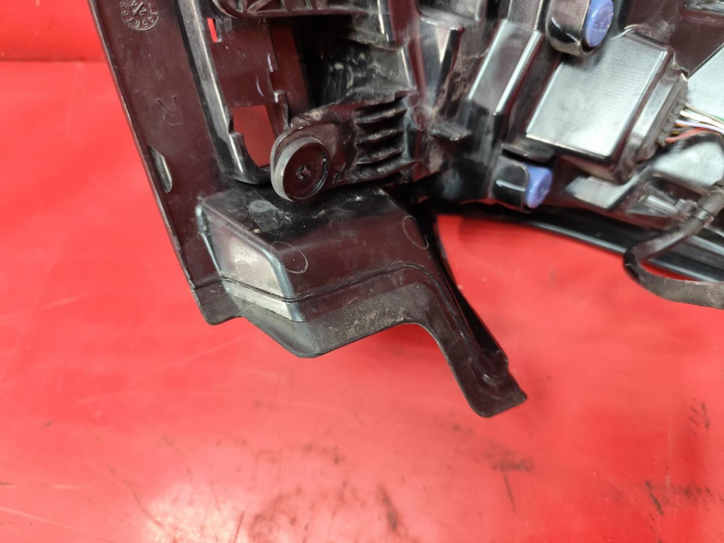 Фонарь задний