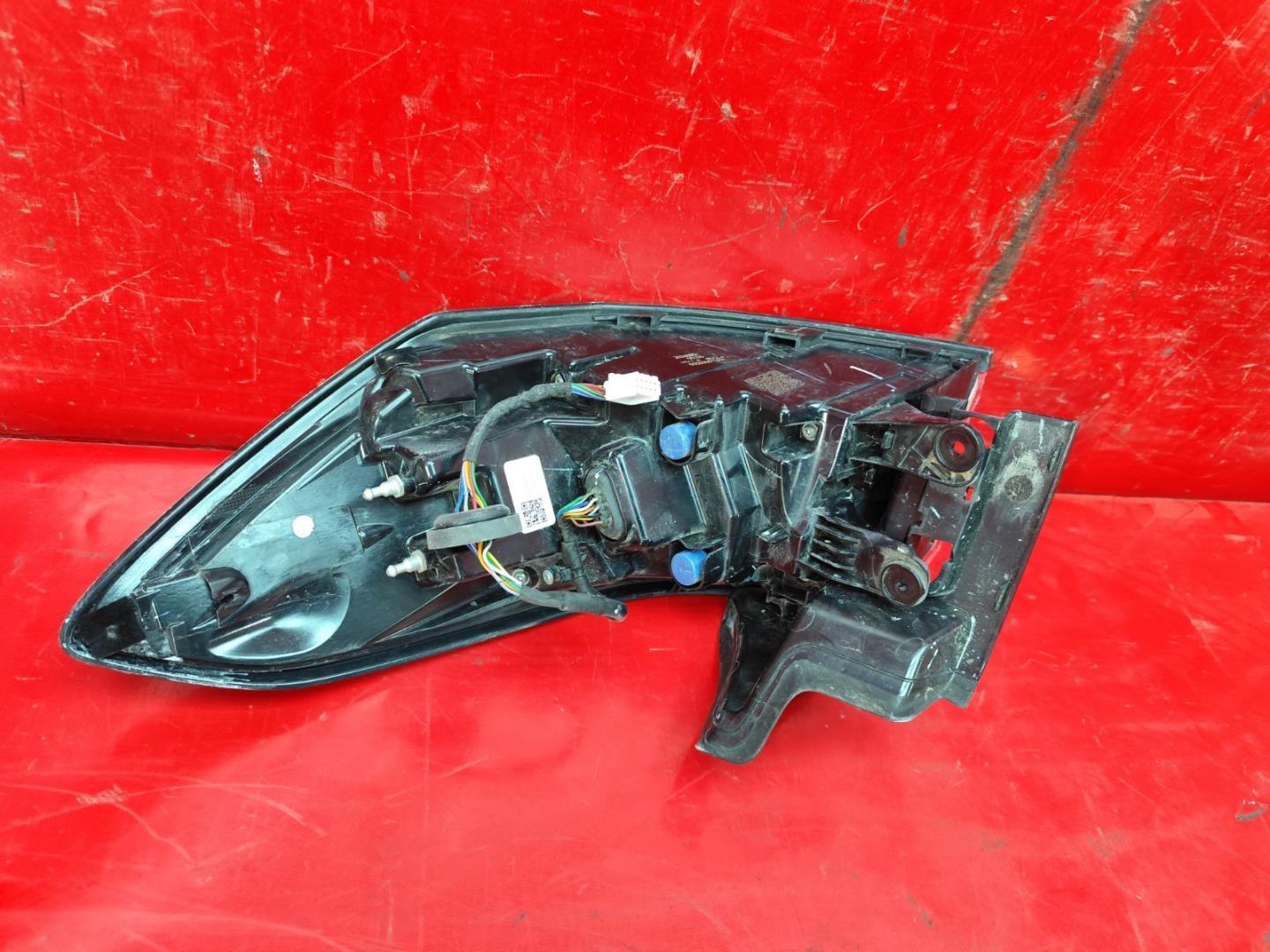 Фонарь задний