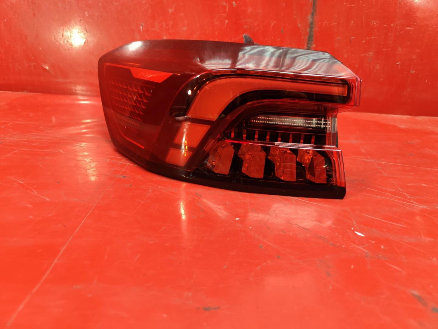 Фонарь задний