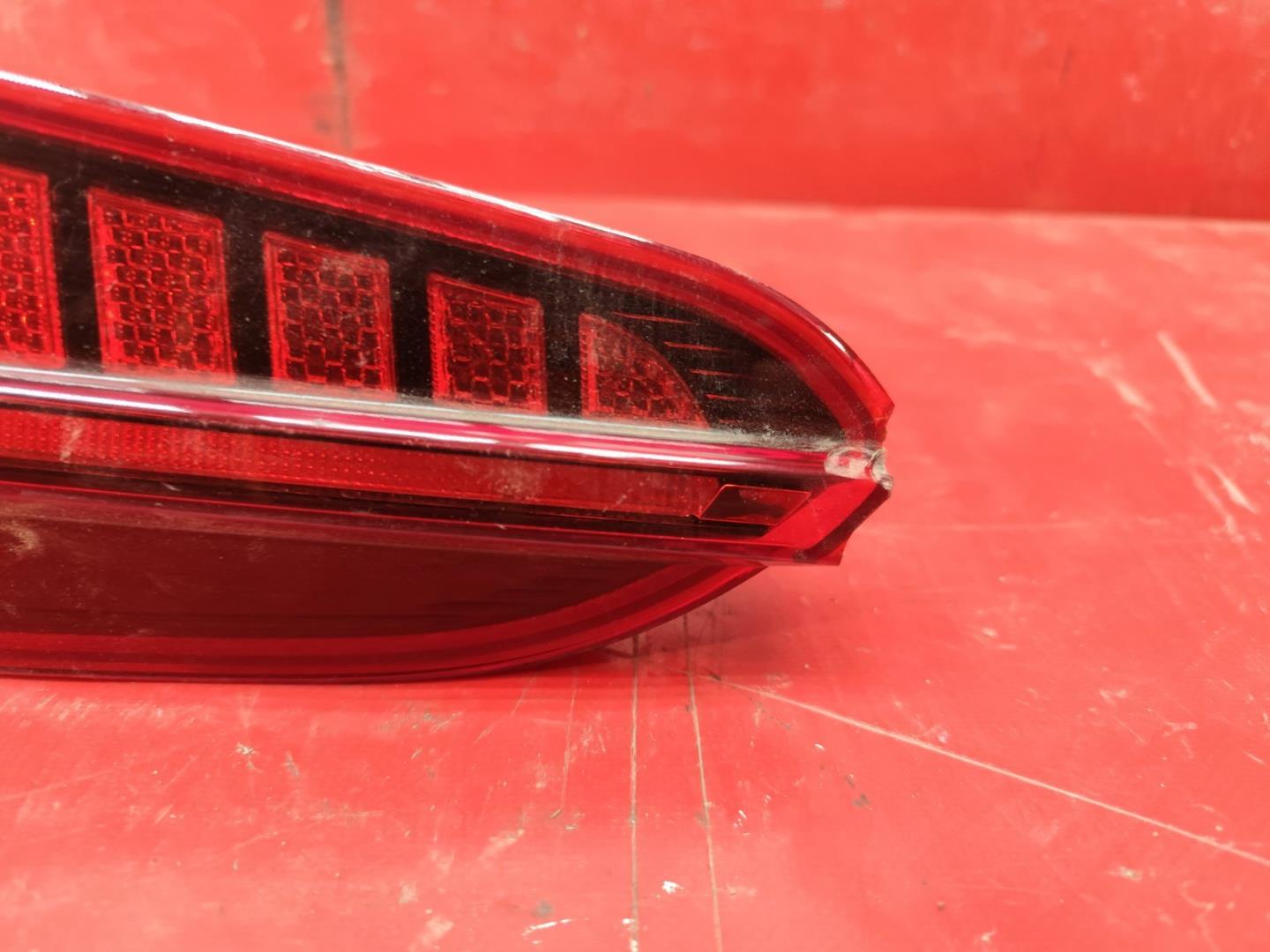 Фонарь задний