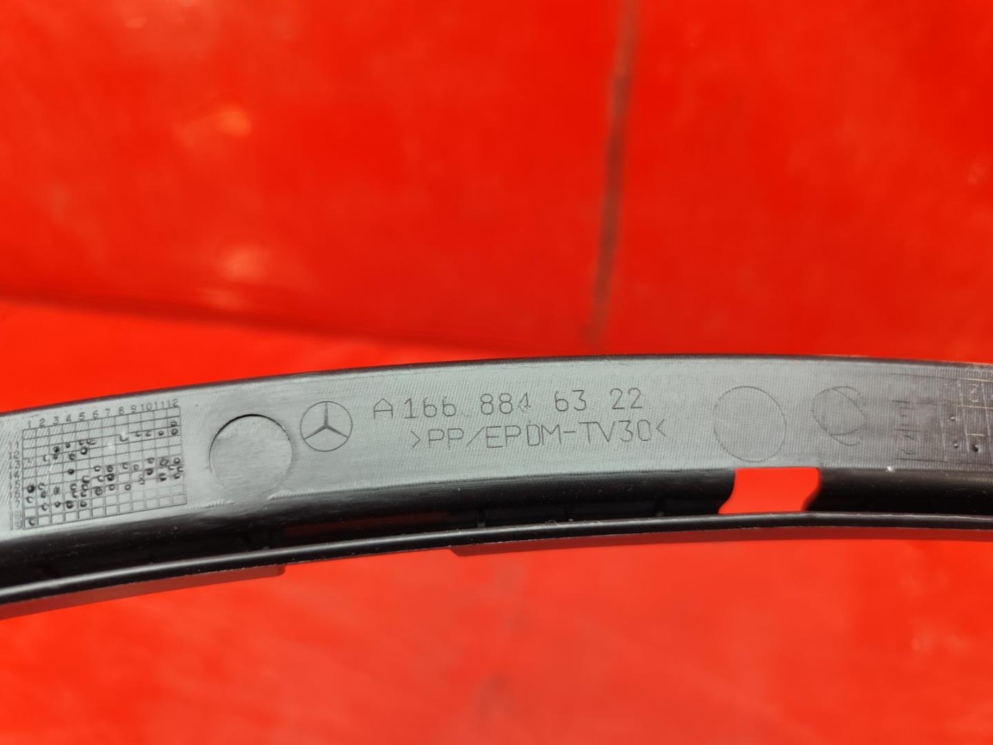 Кронштейн крепежный