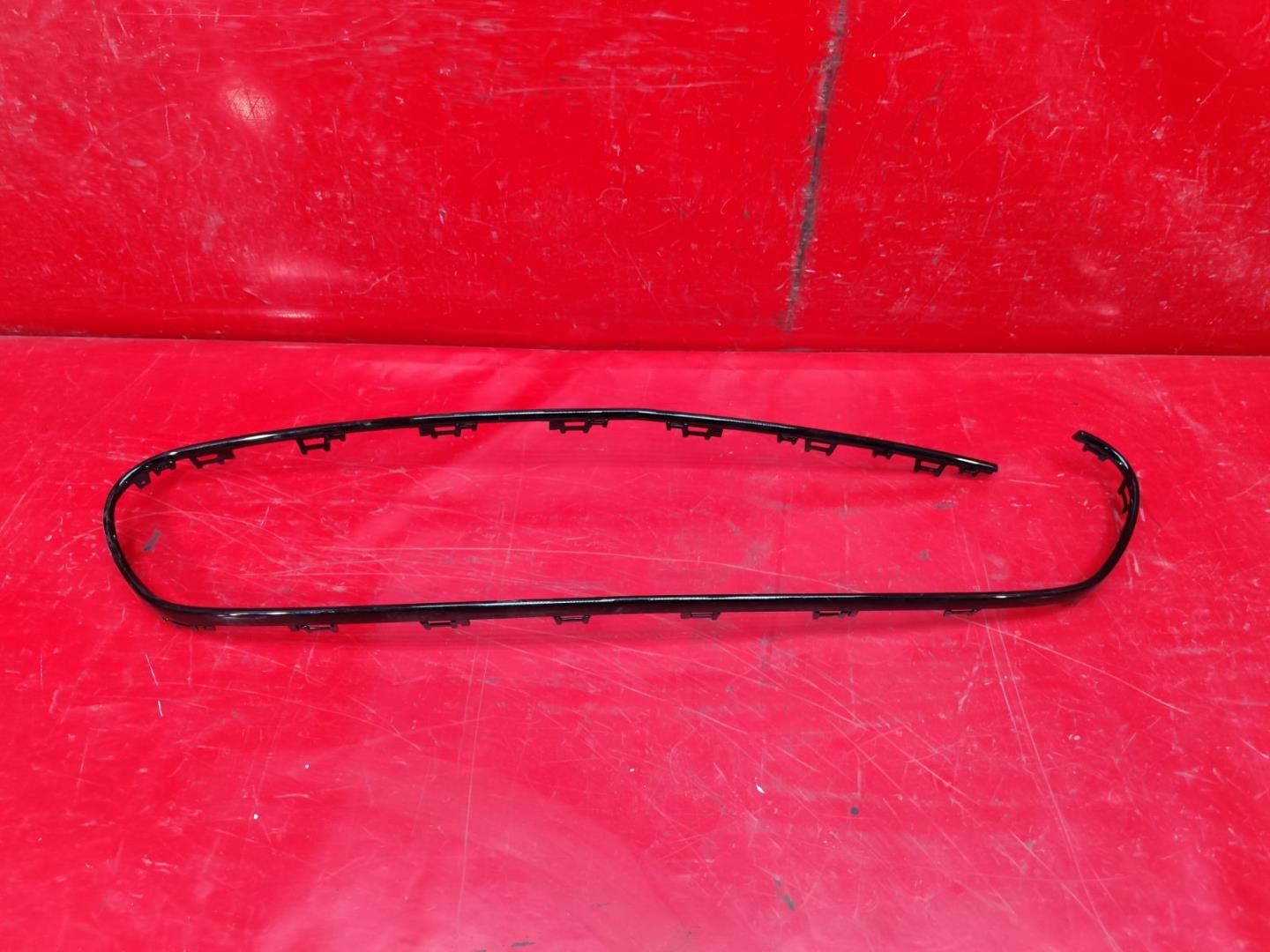 Накладка на решетку радиатора