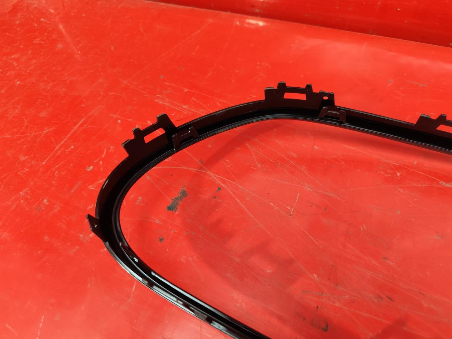 Накладка на решетку радиатора