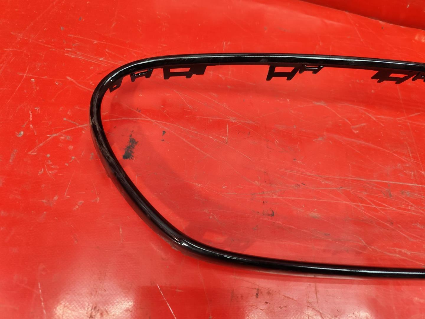 Накладка на решетку радиатора