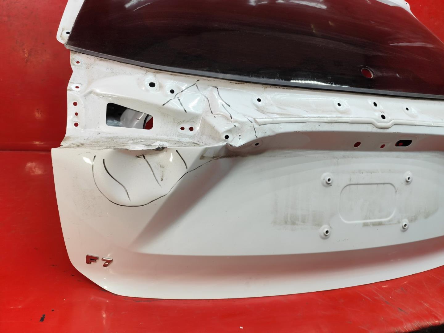 Крышка багажника