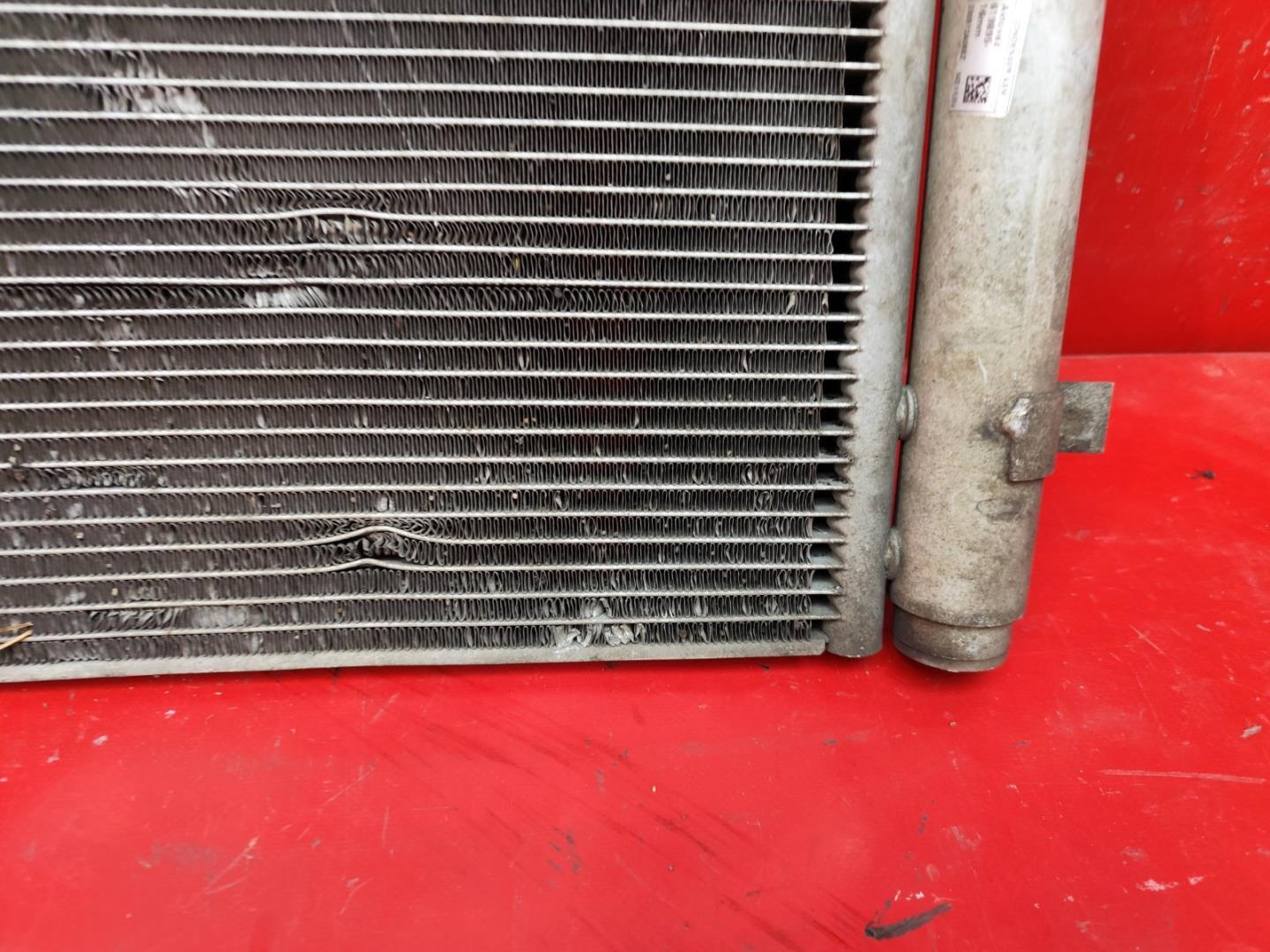 Радиатор кондиционера / конденсер