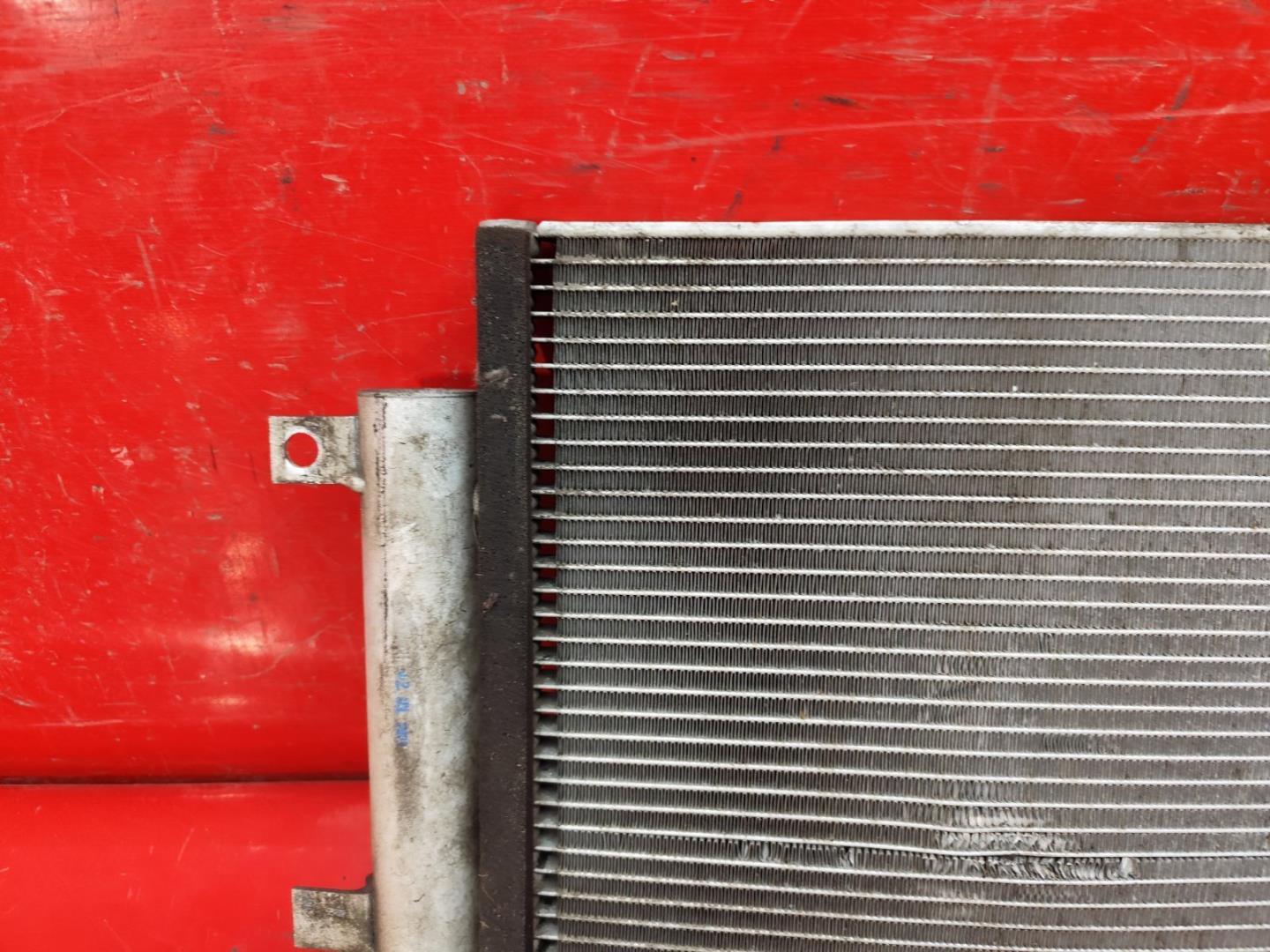 Радиатор кондиционера / конденсер