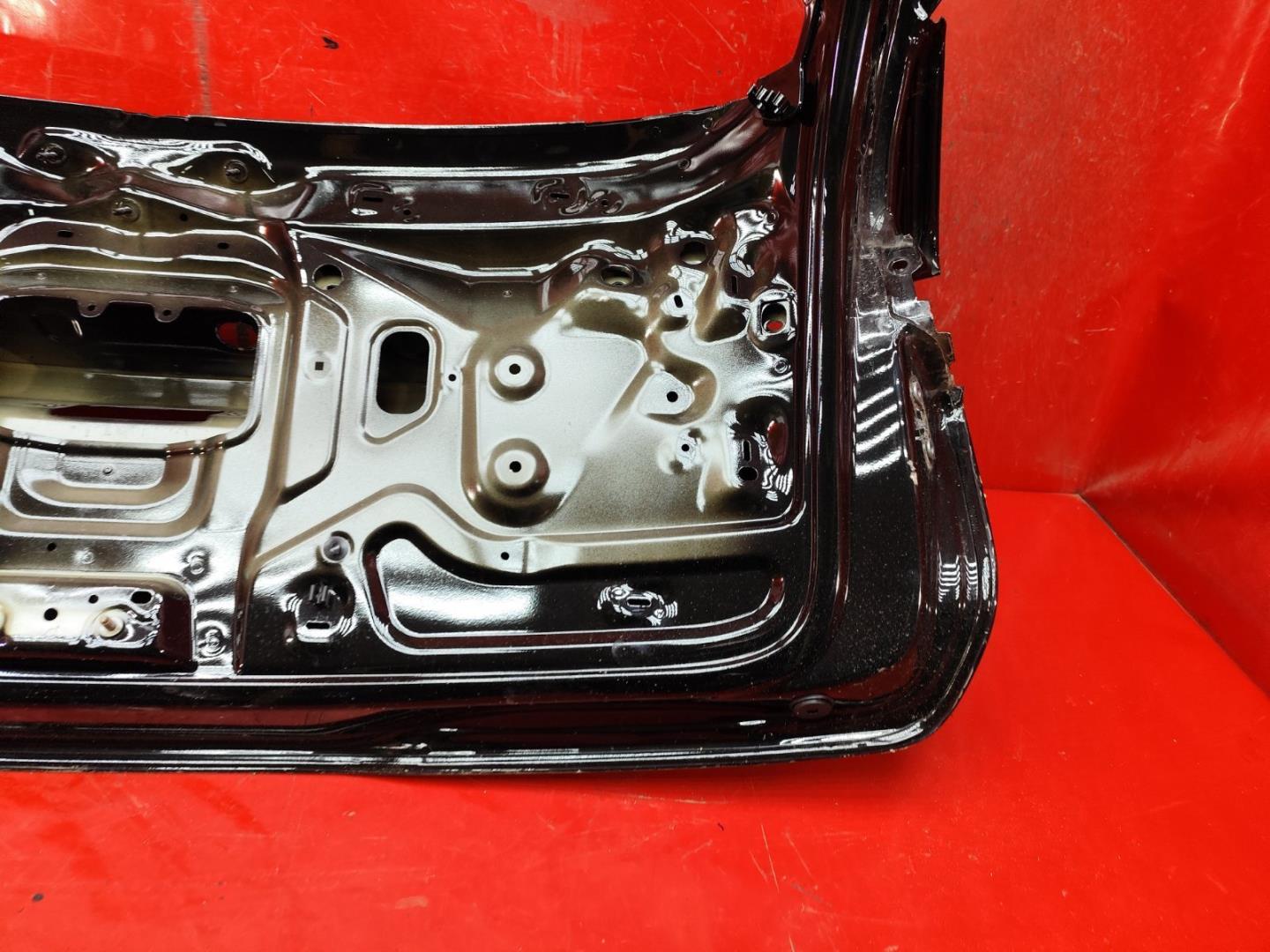 Крышка багажника