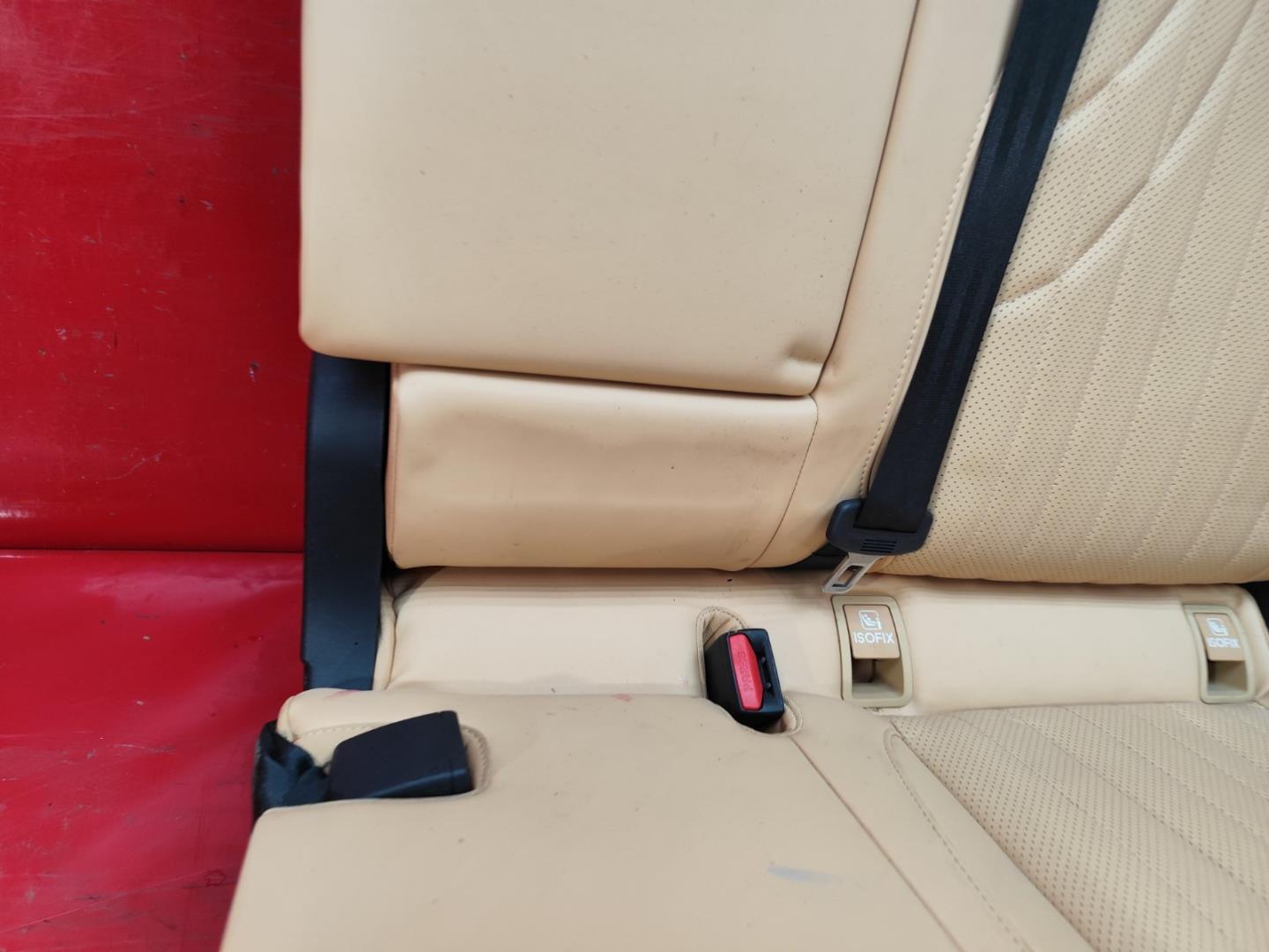 Спинка сидения