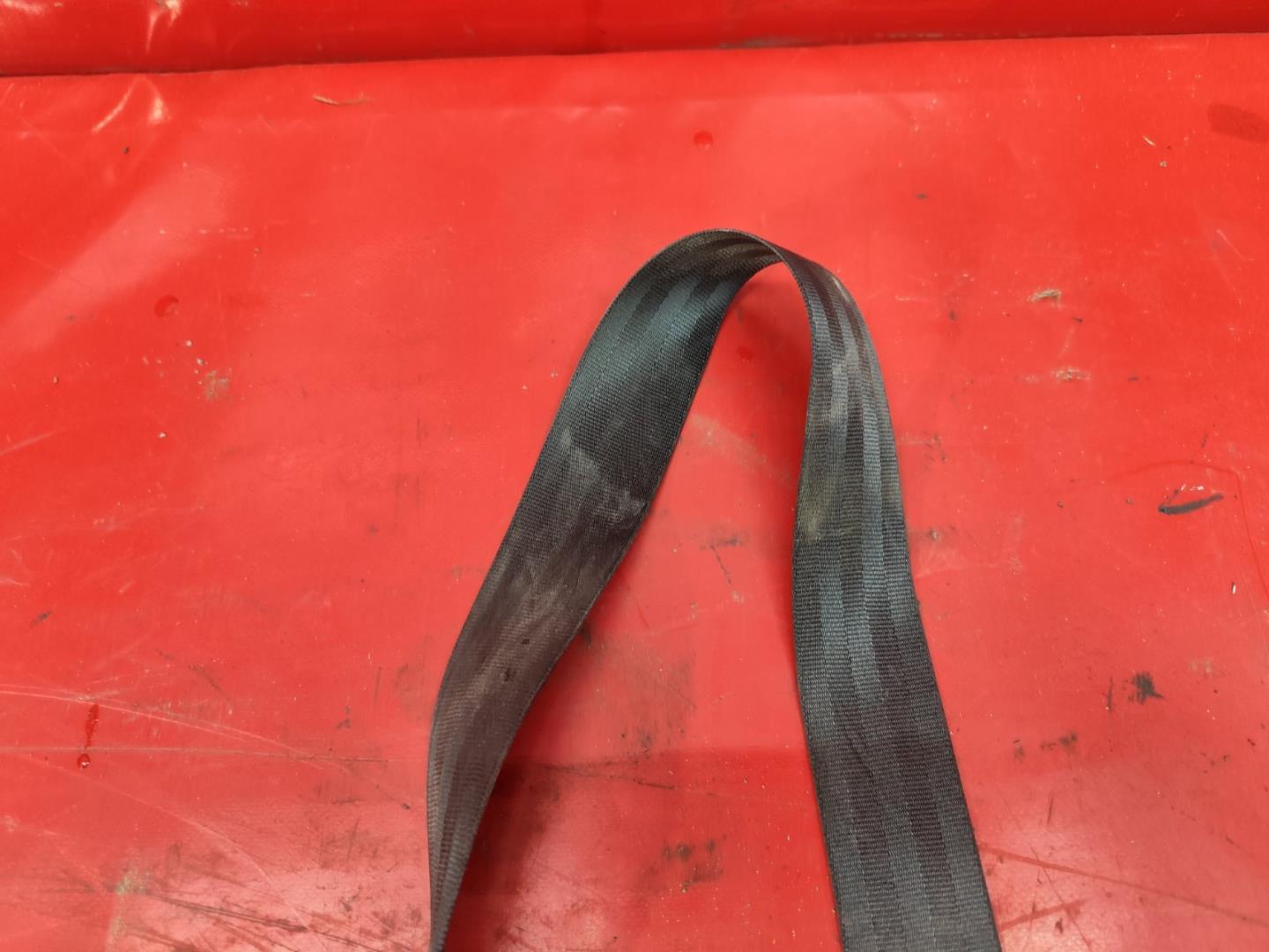 Ремень безопасности