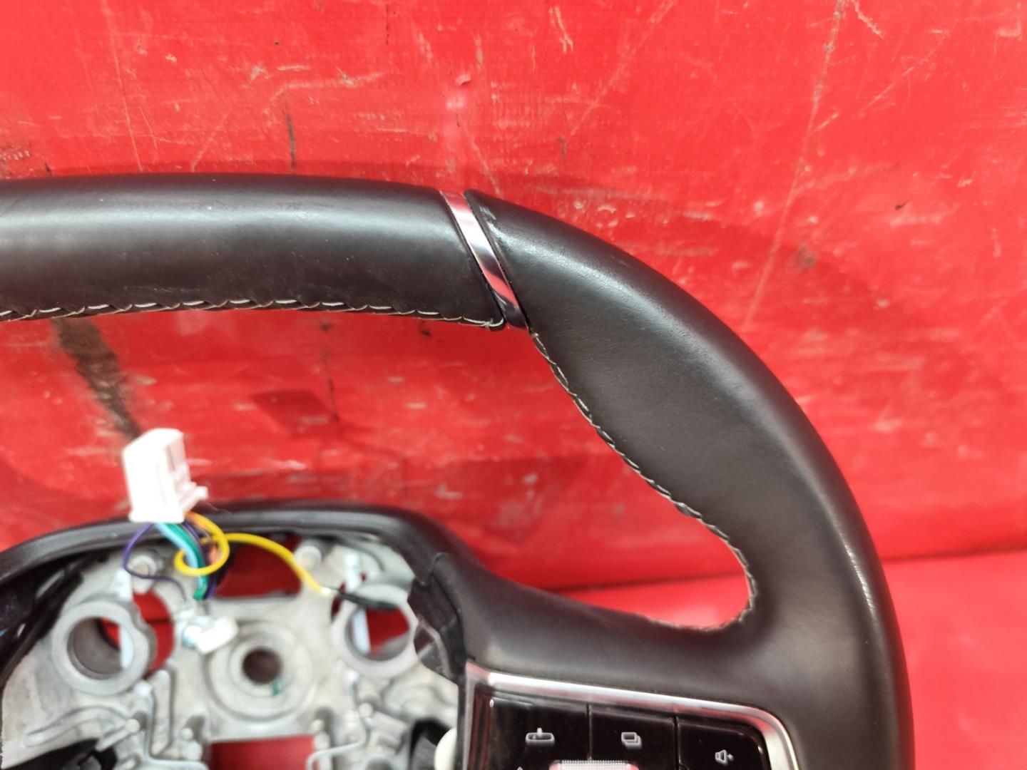 Рулевое колесо (руль)