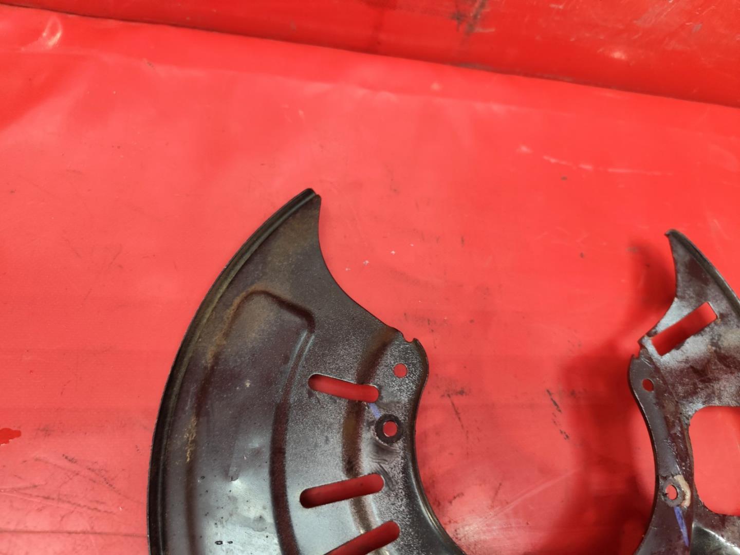 Пыльник тормозного диска