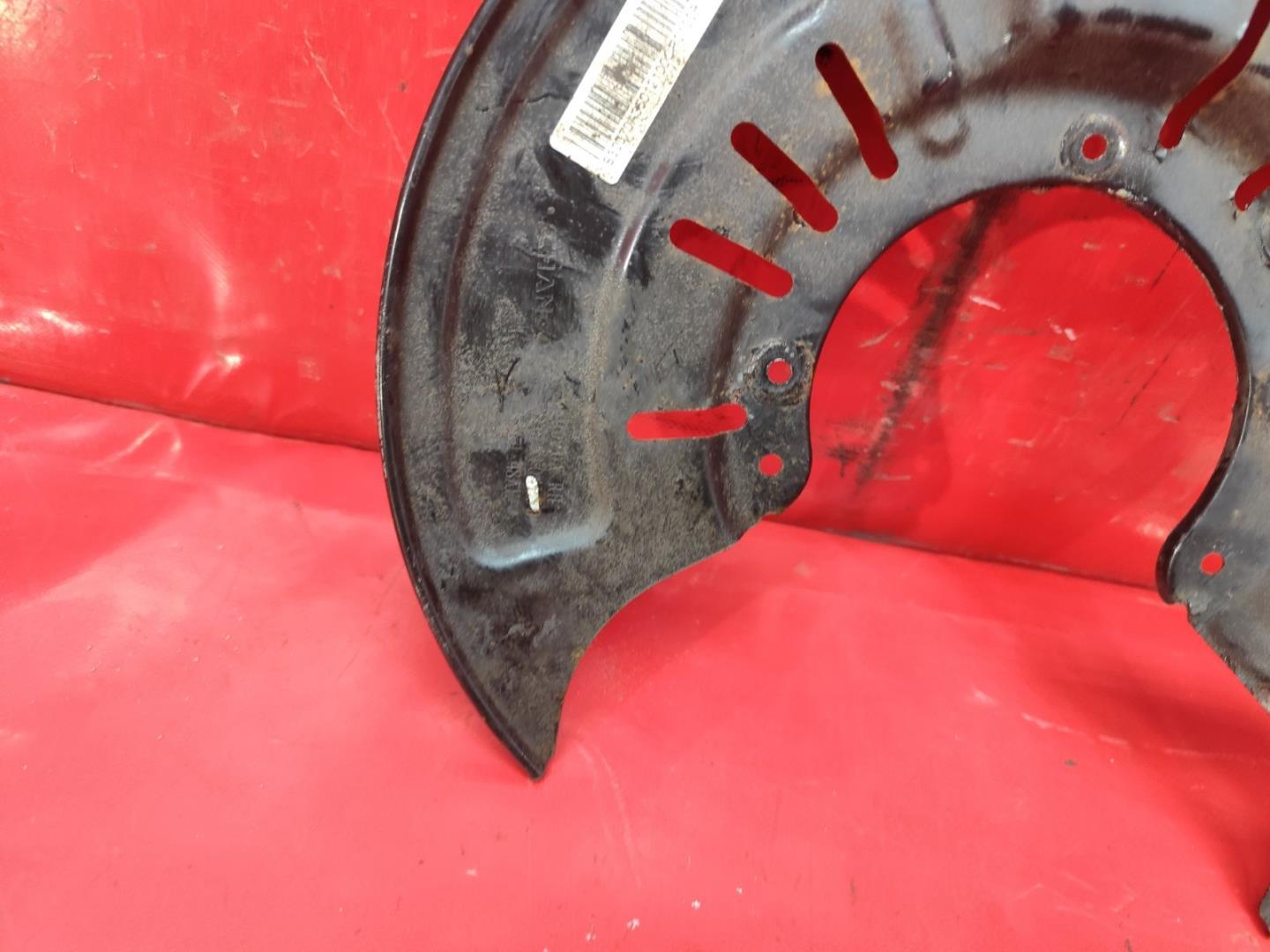 Пыльник тормозного диска