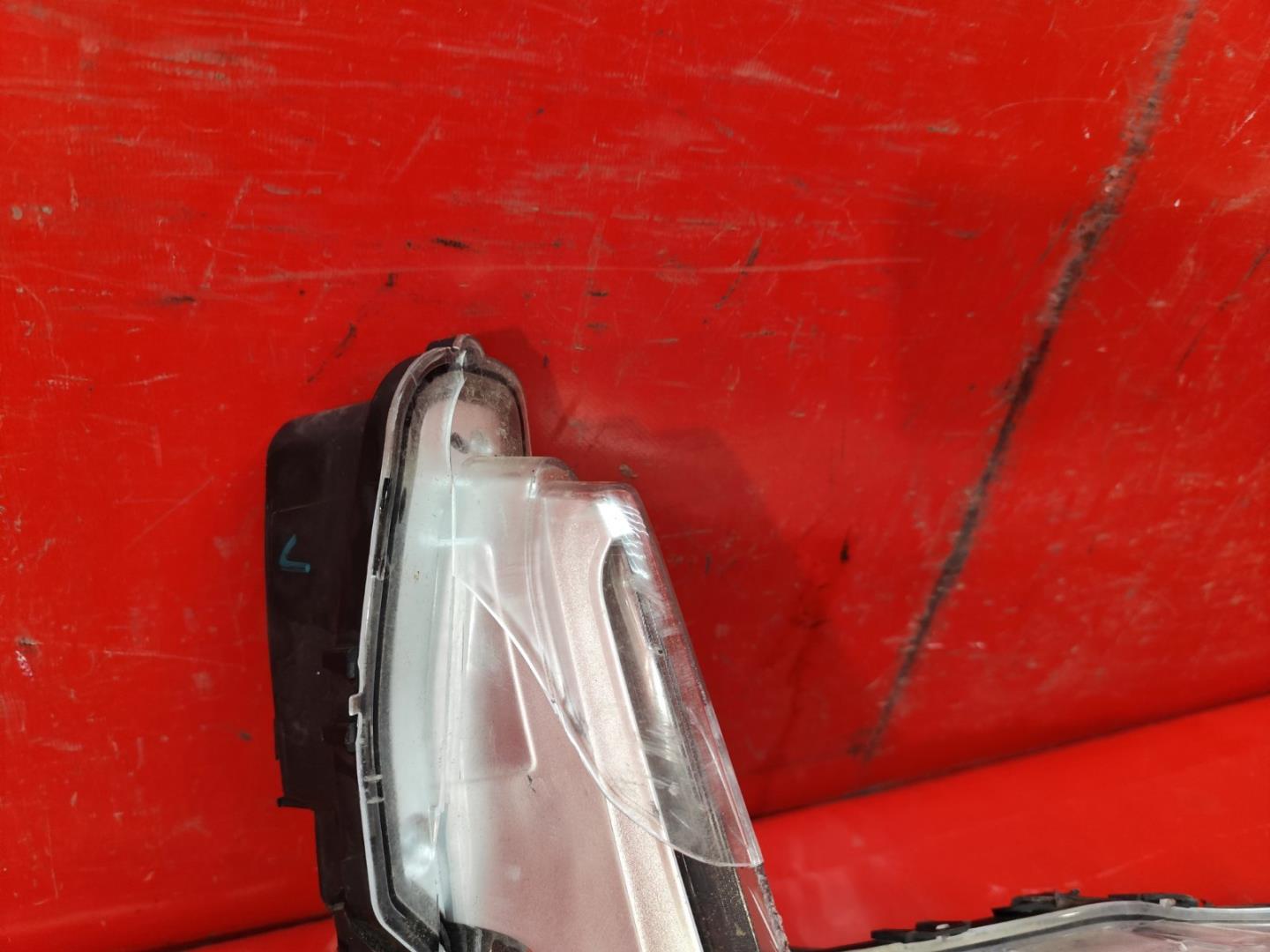 Фара дневного света (ходовые огни)