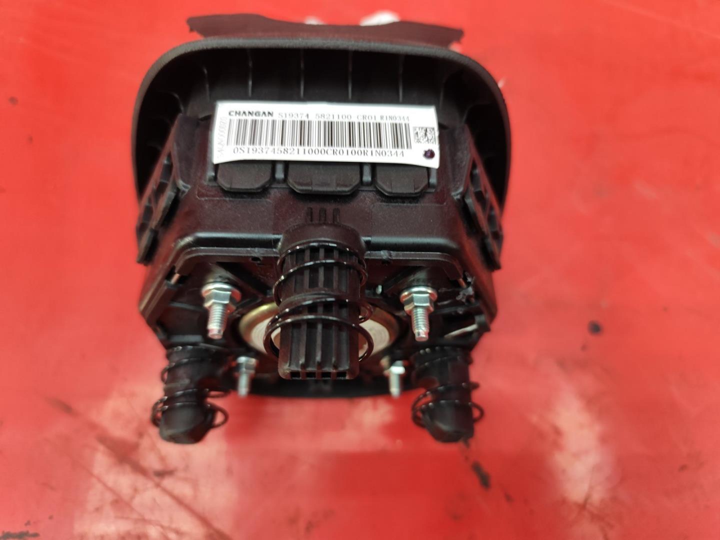 Подушка безопасности в рулевое колесо