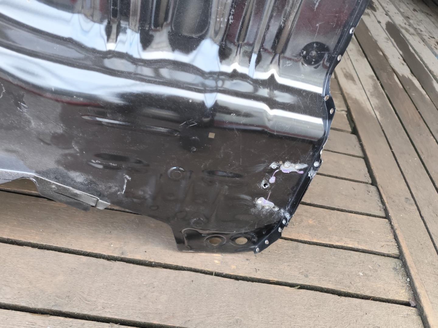 Пол багажника