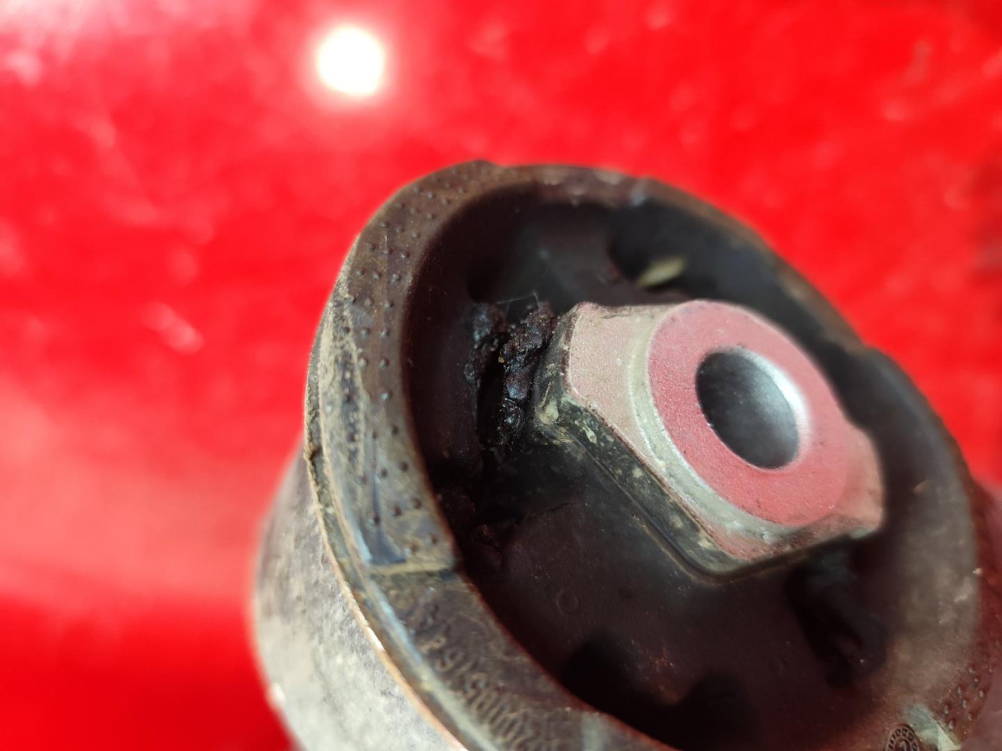 Балка подмоторная