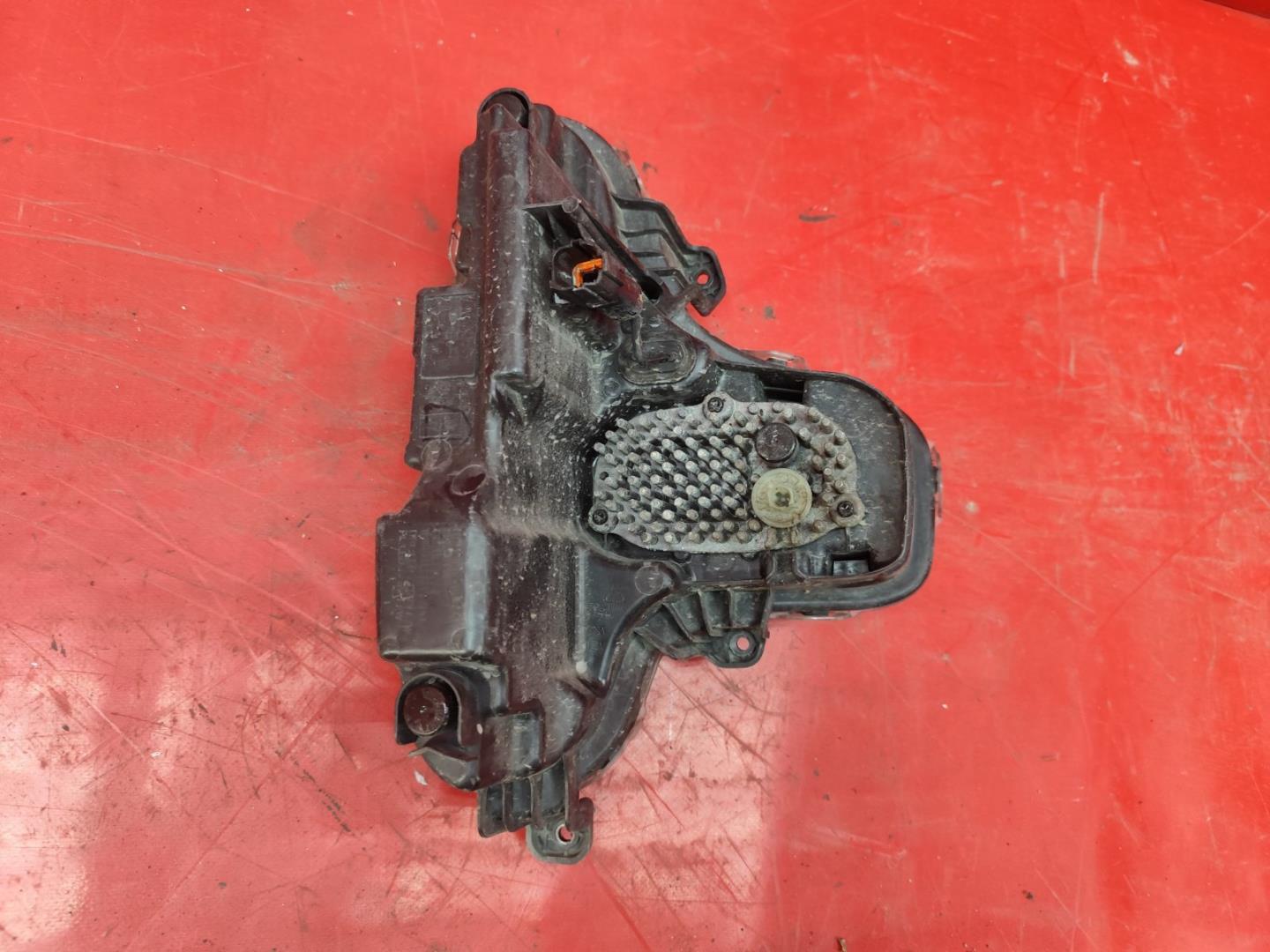 Фара противотуманная