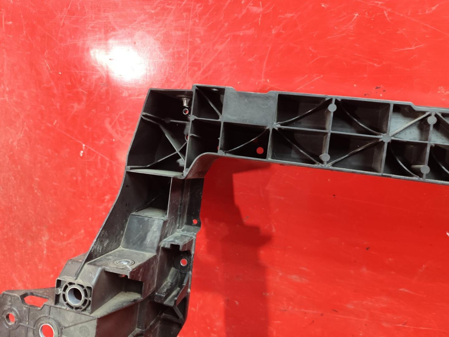 Панель передняя (телевизор)