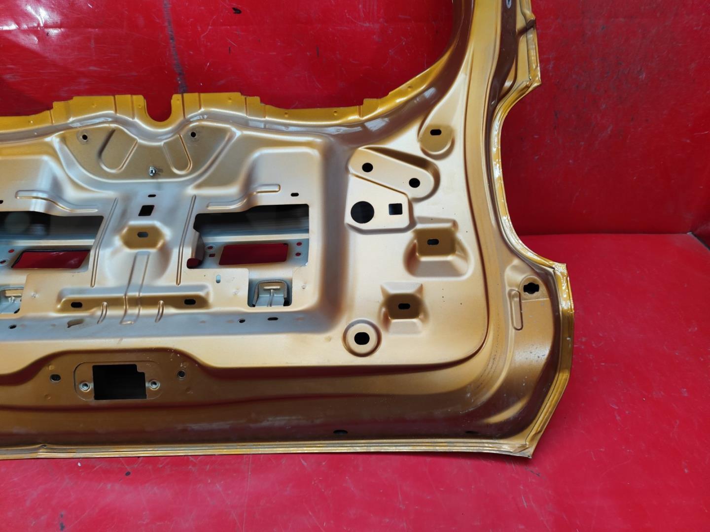 Крышка багажника