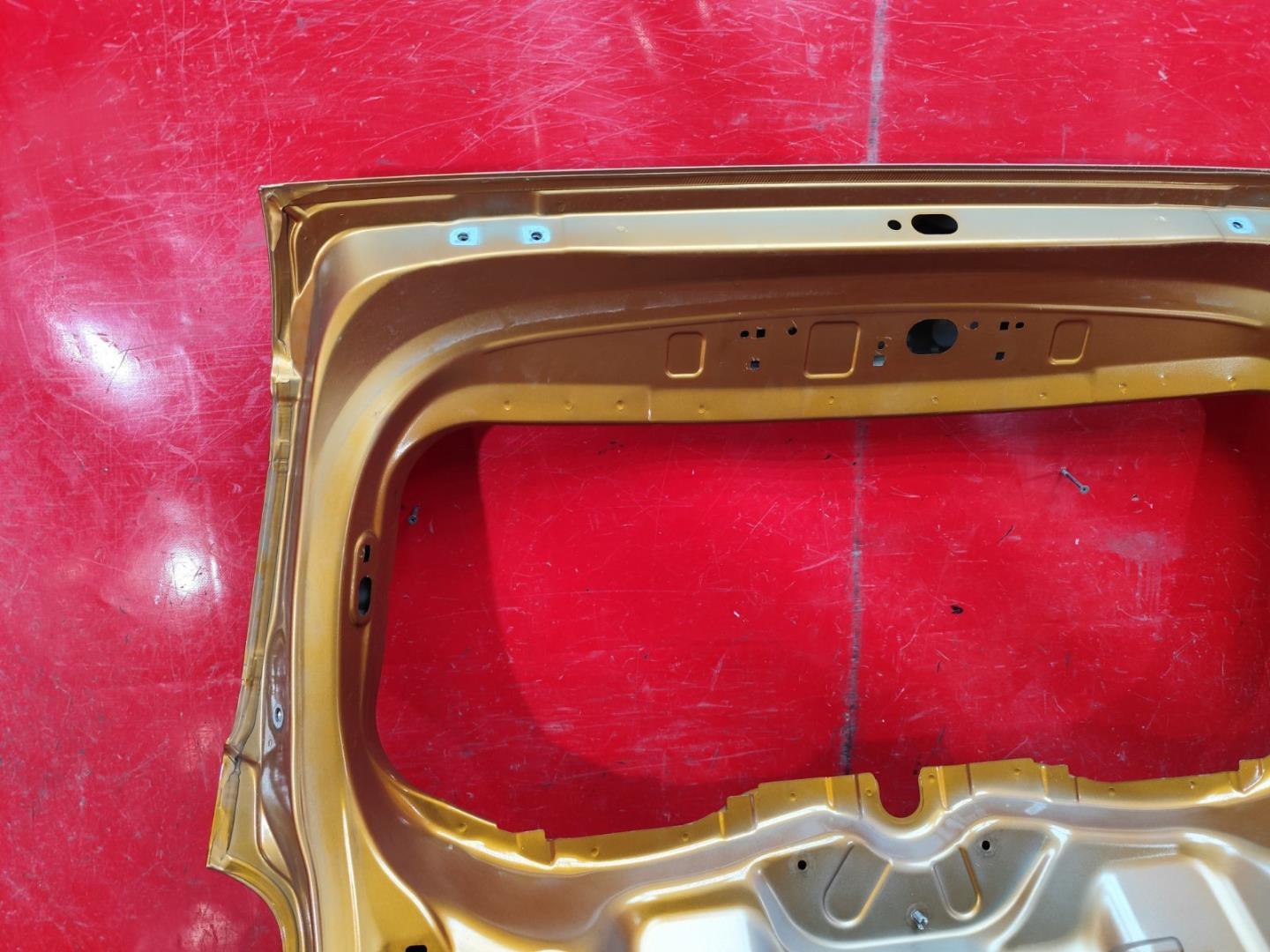 Крышка багажника