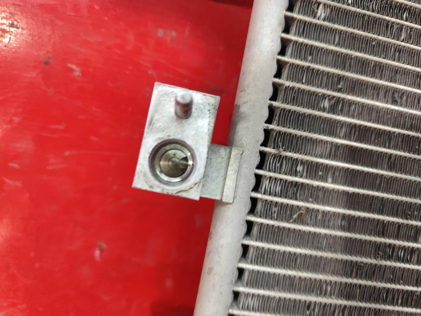 Радиатор кондиционера / конденсер