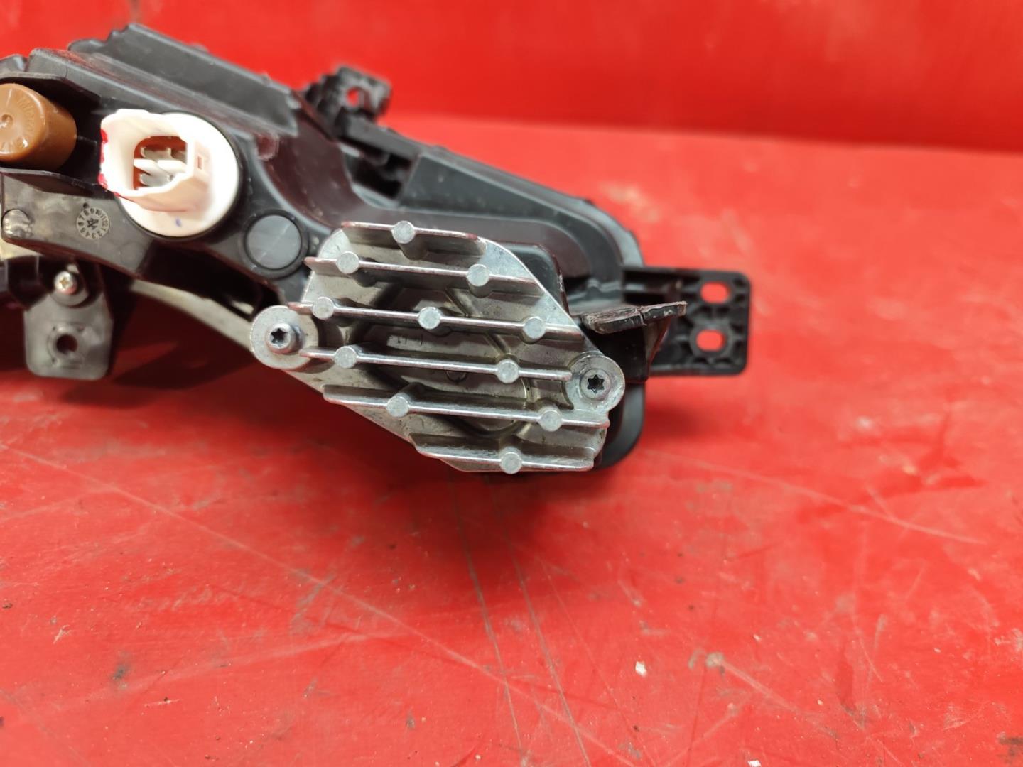 Фара противотуманная