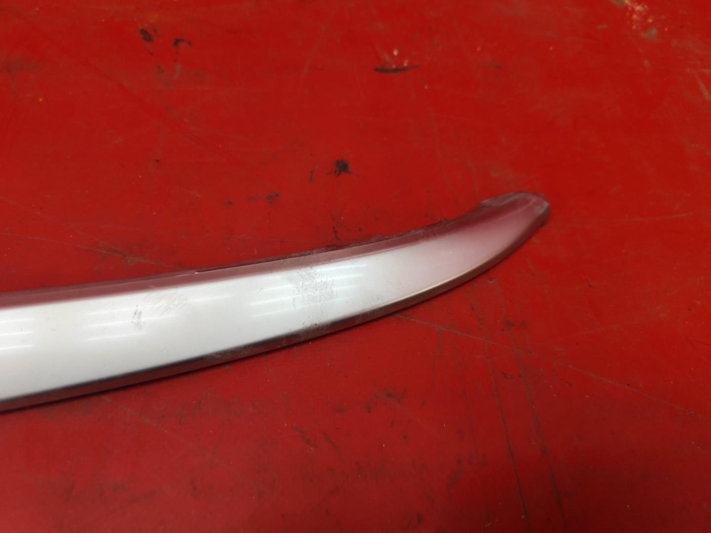 Молдинг фары