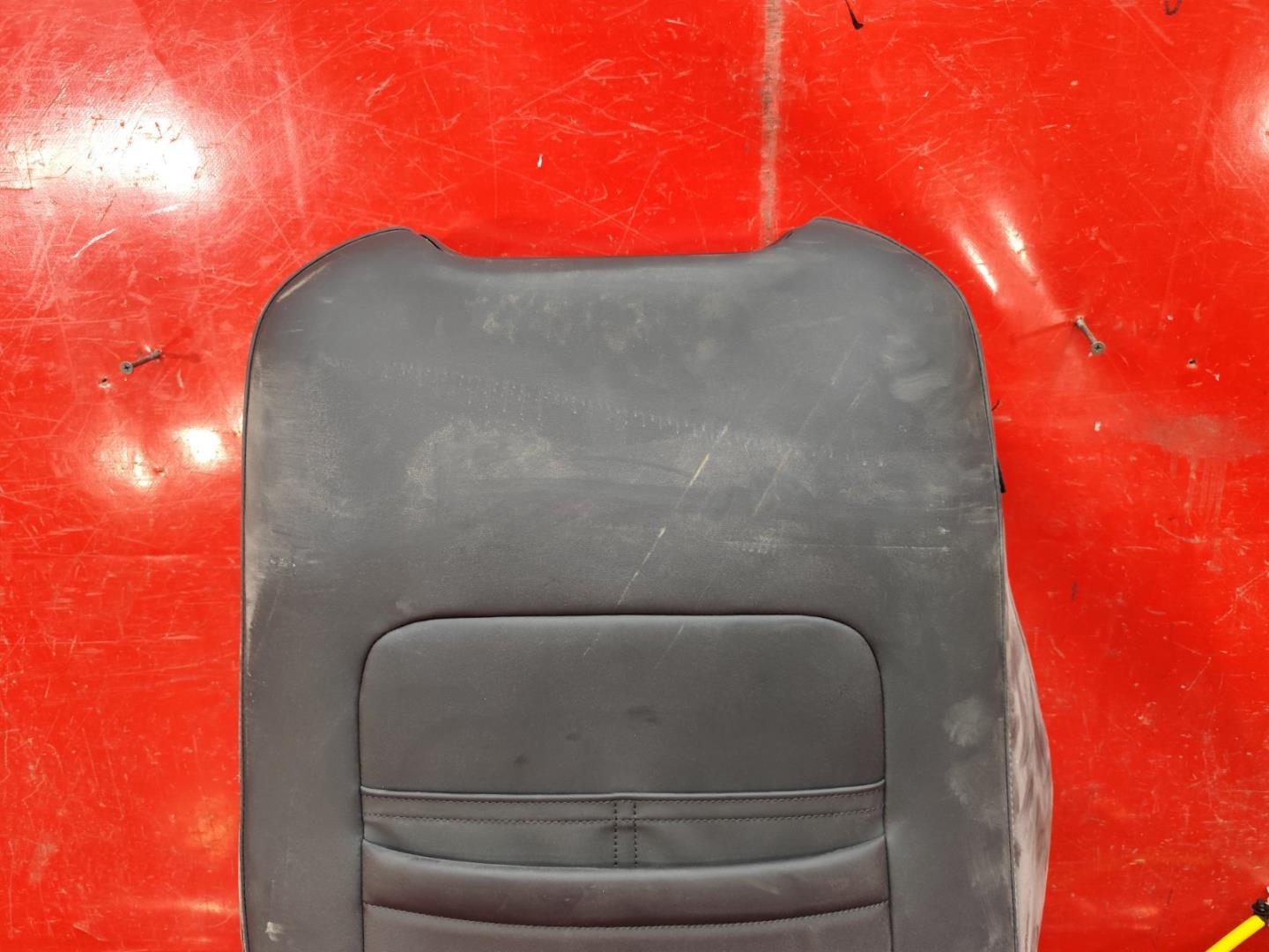 Спинка сидения