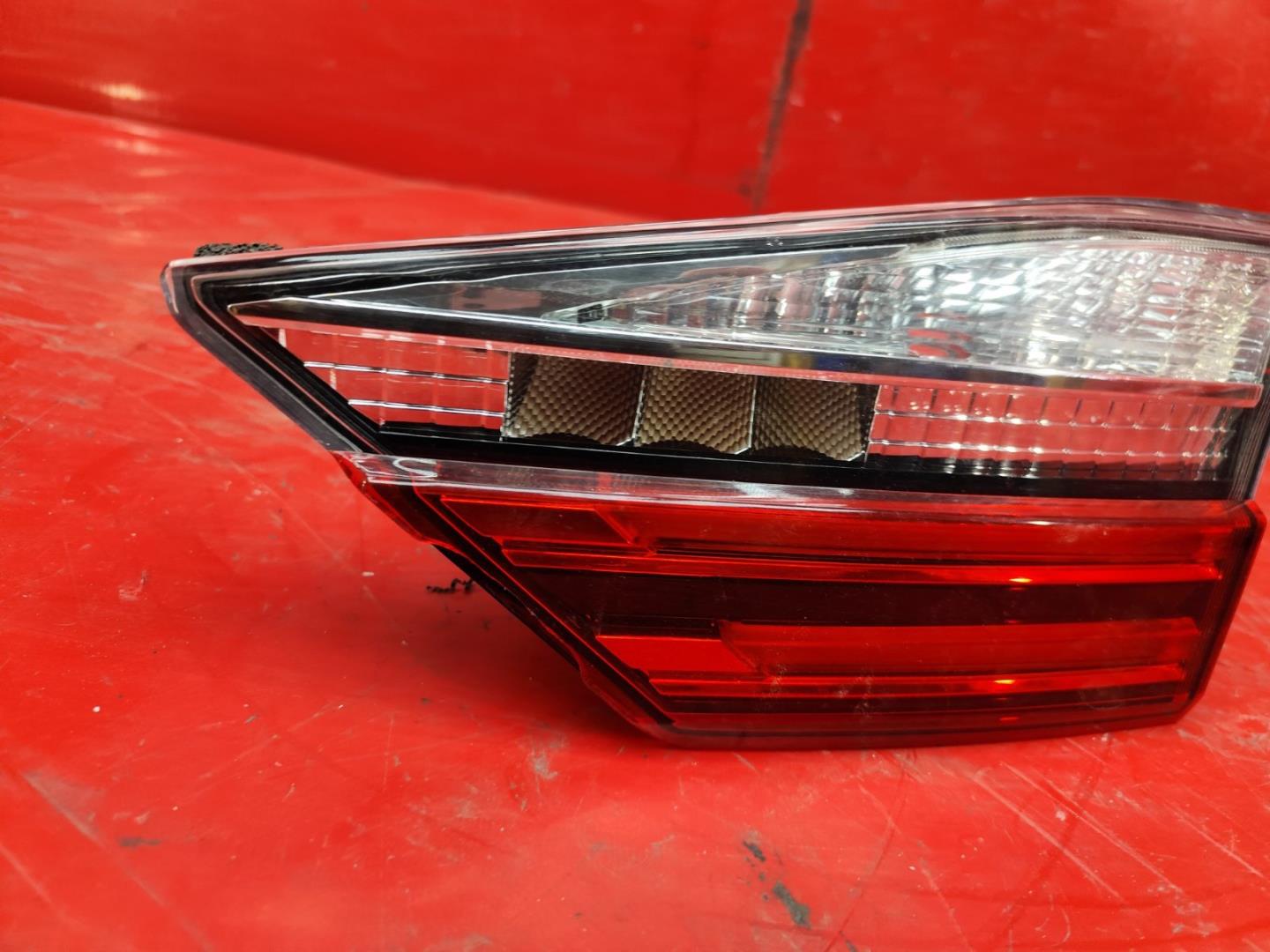 Фонарь задний