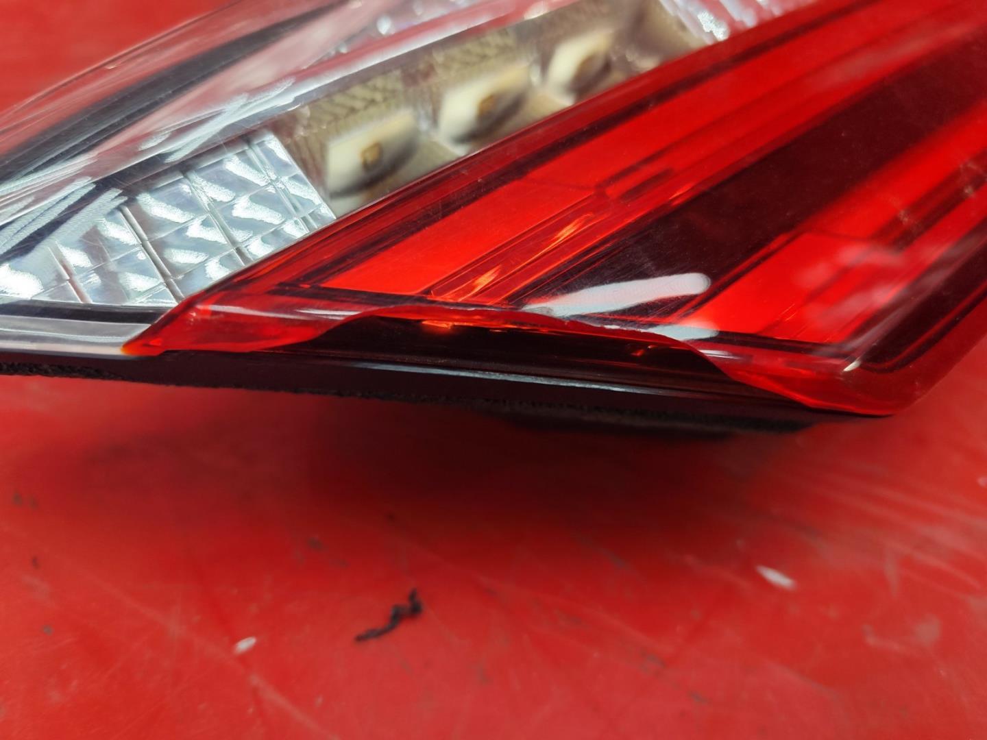 Фонарь задний