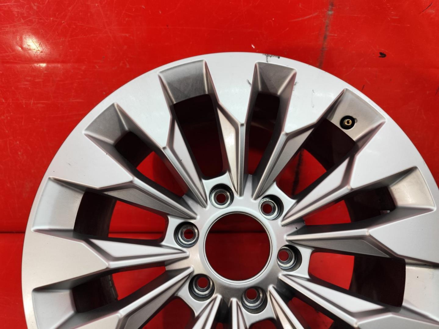 Диск колесный литой легкий сплав