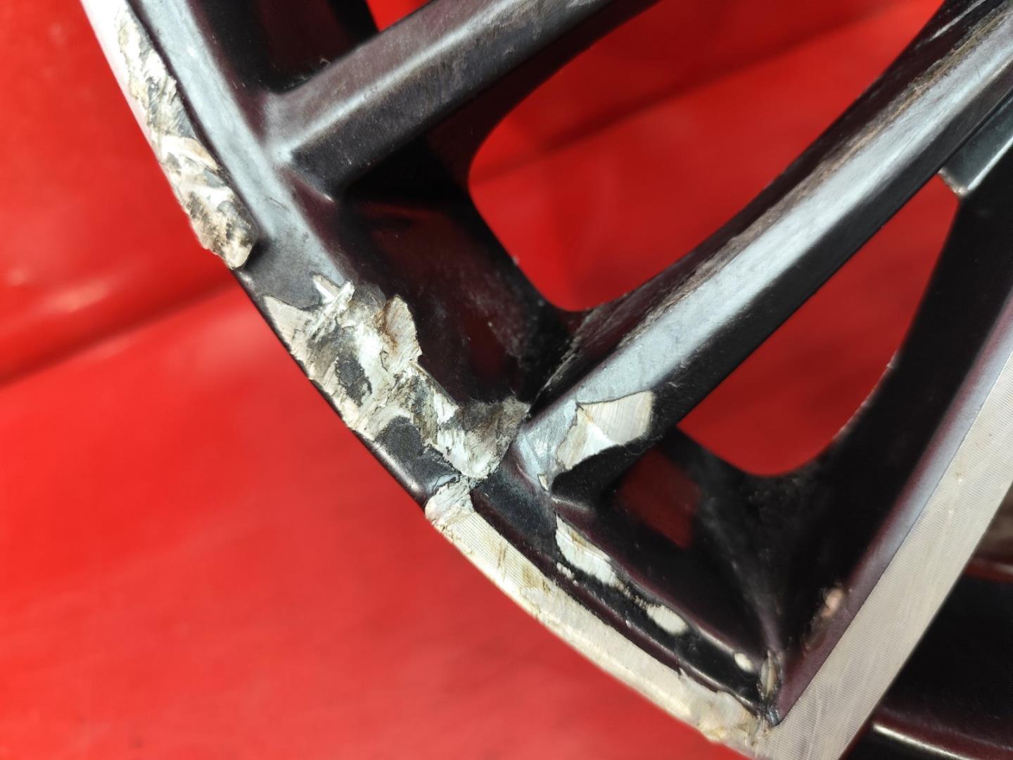 Диск колесный литой легкий сплав