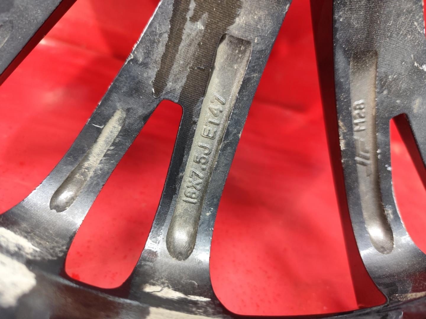 Диск колесный литой легкий сплав