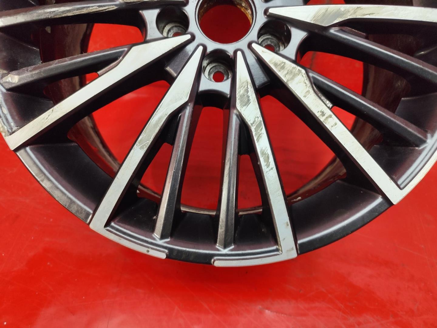 Диск колесный литой легкий сплав